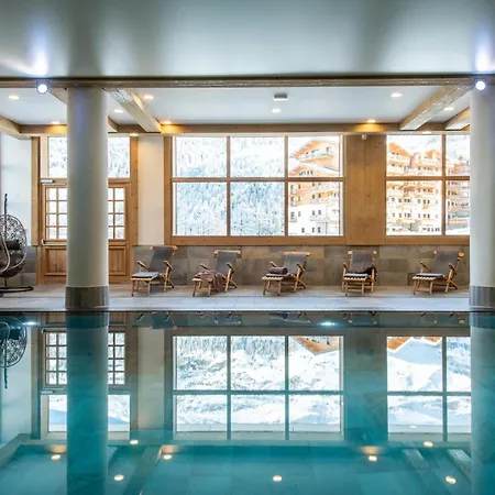 Aparthotel Cgh Boutique Le Des Neiges 5*